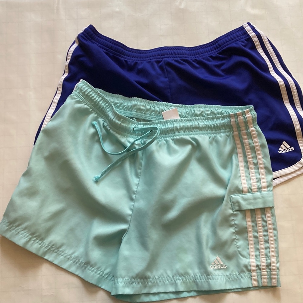 Adidas 2 pack women’s running shorts US size medium - royal blue and light blue